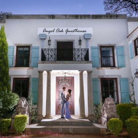 Angel Oak Guesthouse Brits Bagian luar foto