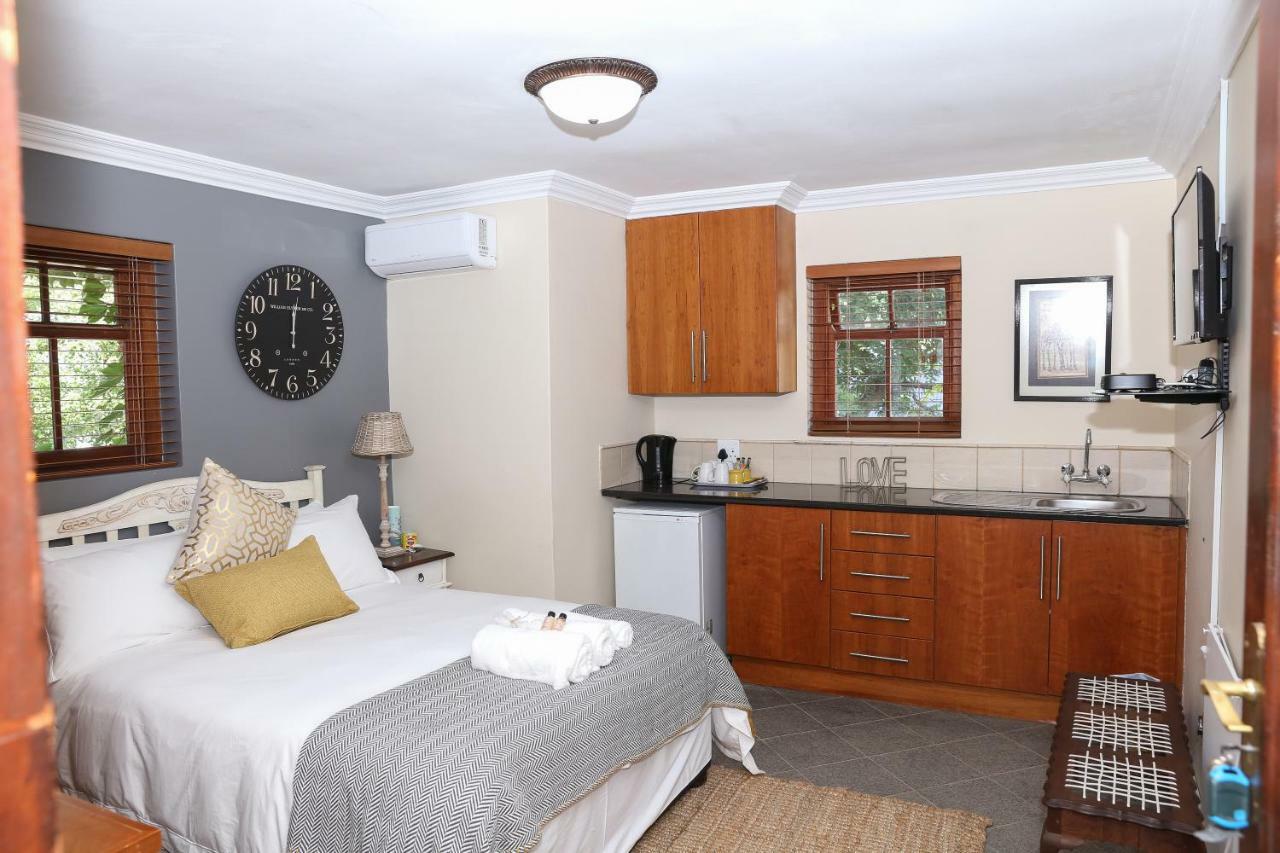 Angel Oak Guesthouse Brits Bagian luar foto